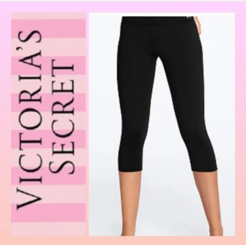 Victoria's Secret Women's Fold Over Crop Black Leggings Capris. Size S.